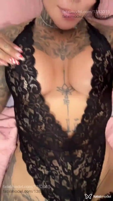 Acompanhante mulher morena (o) de olhos castanhos em Criciúma Acompanhante mulher morena (o) de olhos castanhos em Criciúma - Talita Ferraz