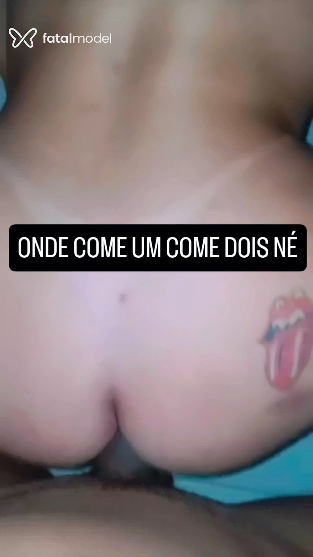 Acompanhante mulher trans ruiva (o) de olhos castanhos - Valentina