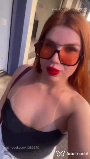 Acompanhante mulher trans ruiva (o) de olhos castanhos em Maringá - Valentina