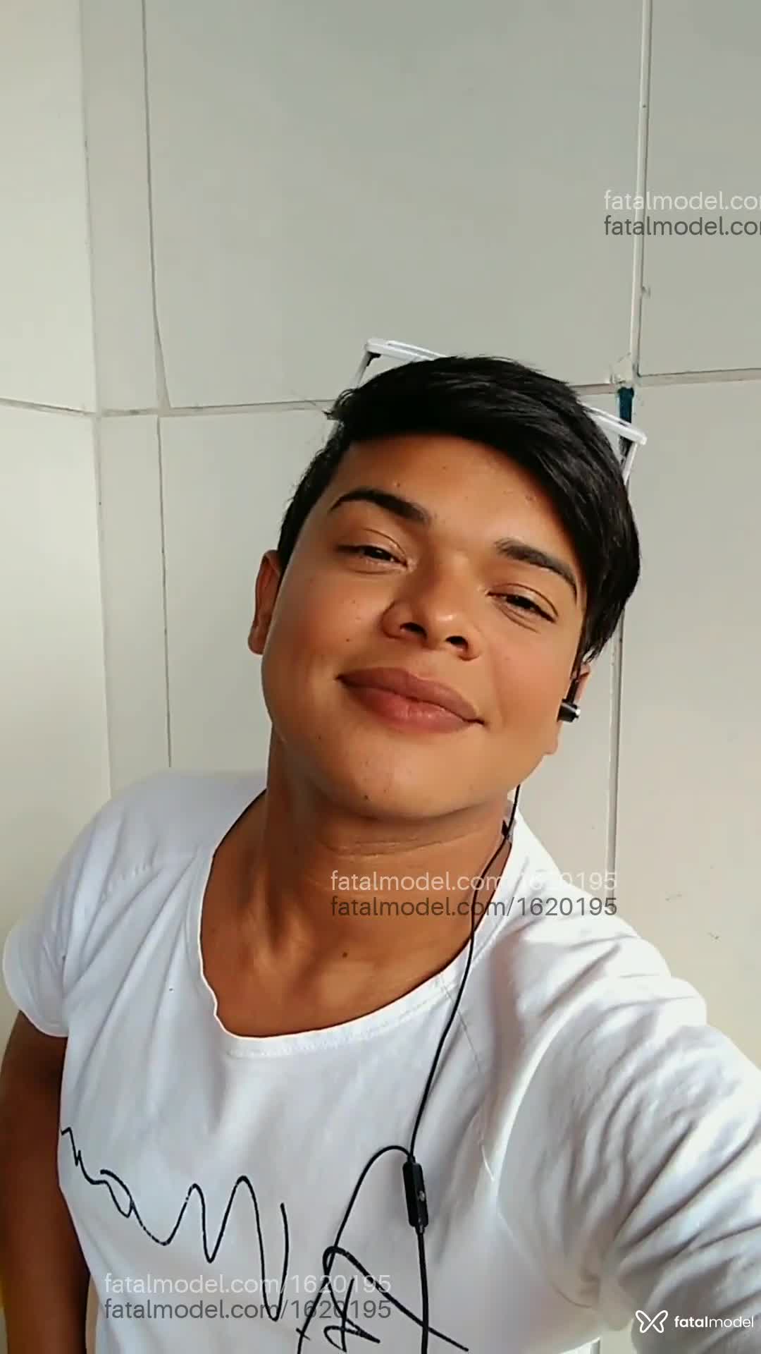 Acompanhante homem morena (o) de olhos castanhos em Campinas - Ykaro Nifetinho