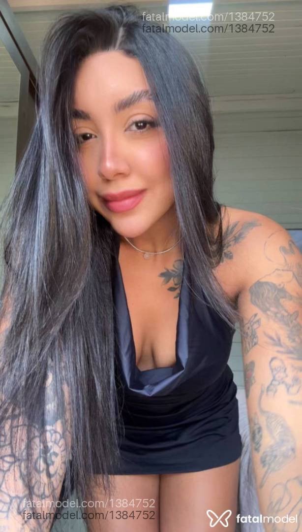 Acompanhante mulher morena (o) de olhos castanhos - Suelen