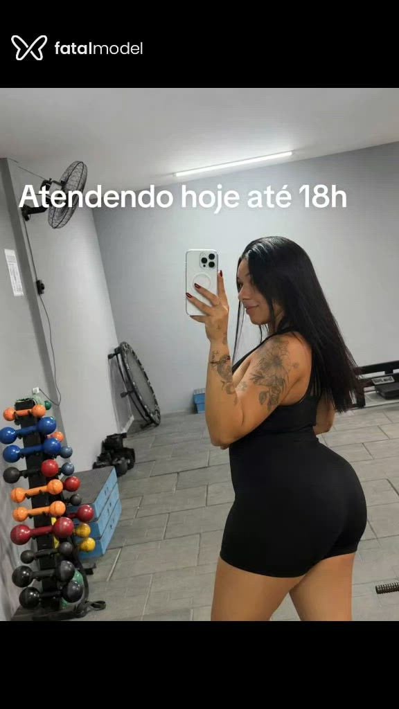 Acompanhante mulher morena (o) de olhos verdes - Alynne Fernandes