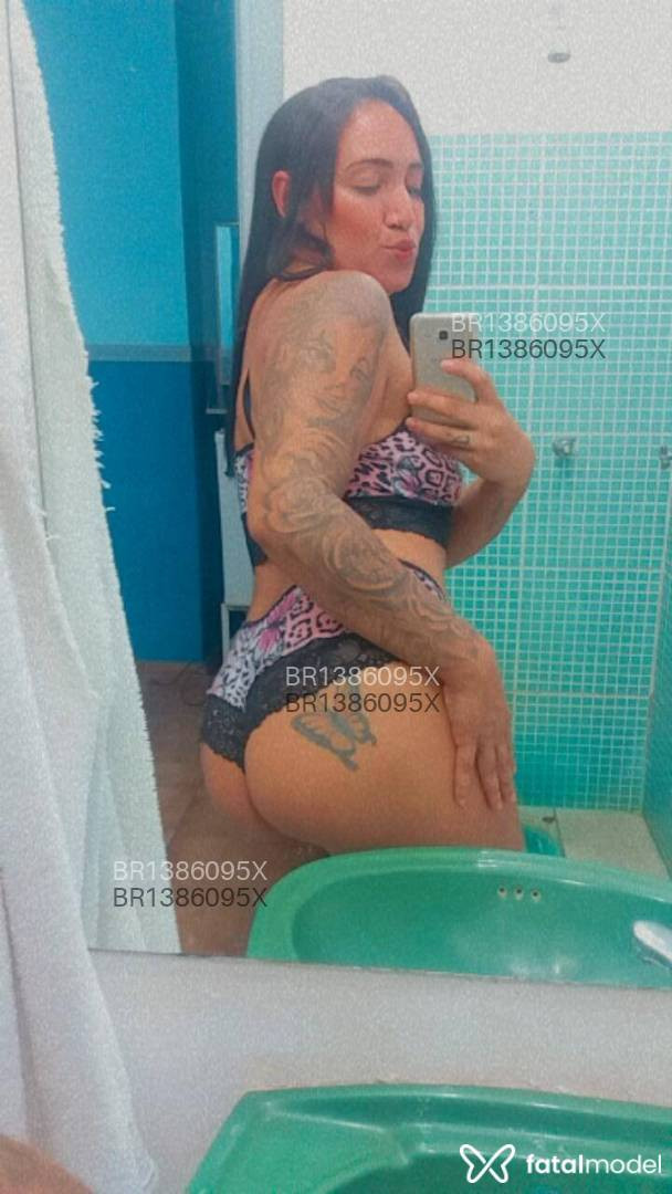 Acompanhante mulher com cabelo castanho de olhos castanhos em Bauru - Dany scoby