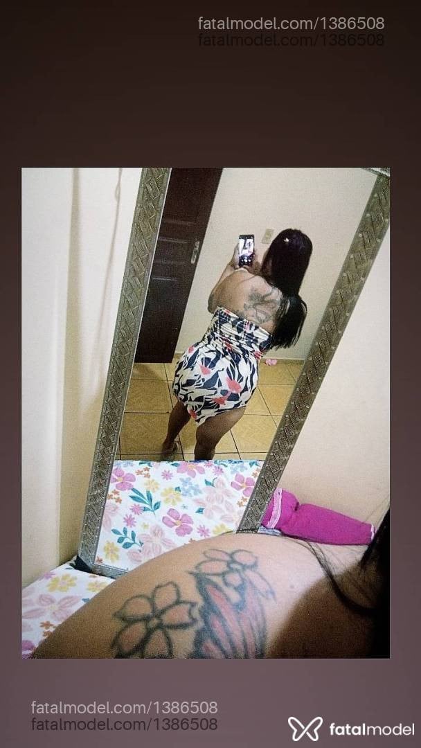Acompanhante mulher morena (o) de olhos mel - Rafaela