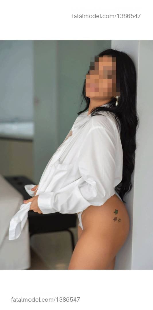 Acompanhante mulher morena (o) de olhos castanhos em Palmas Acompanhante mulher morena (o) de olhos castanhos em Palmas - Nanda