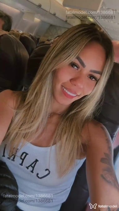 Acompanhante mulher loira (o) de olhos castanhos em Campinas - Talía Lima