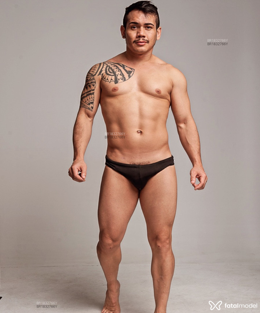 Acompanhante homem morena (o) de olhos castanhos em Virtual - Aslam Daniel