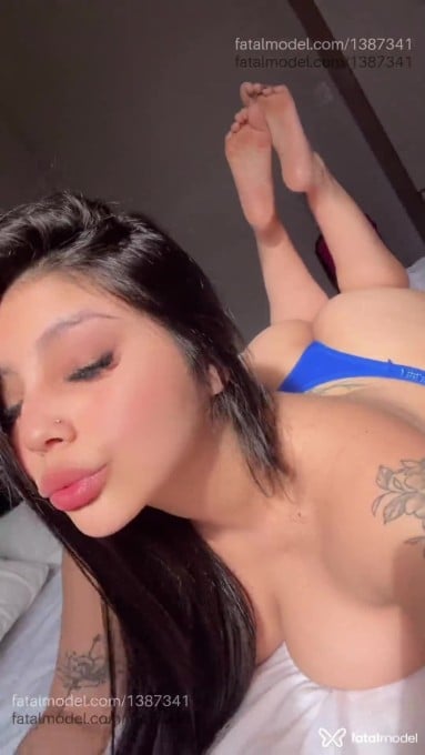 Acompanhante mulher morena (o) de olhos castanhos em Maravilha Acompanhante mulher morena (o) de olhos castanhos em Maravilha - Hadassa Rodrigues