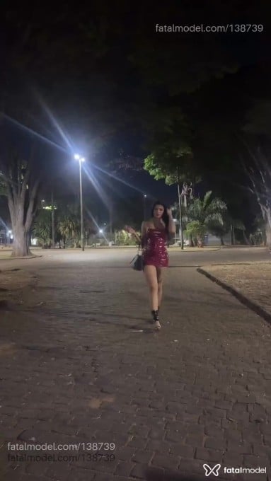 Acompanhante mulher trans morena (o) de olhos castanhos em Contagem - Bruna Baia