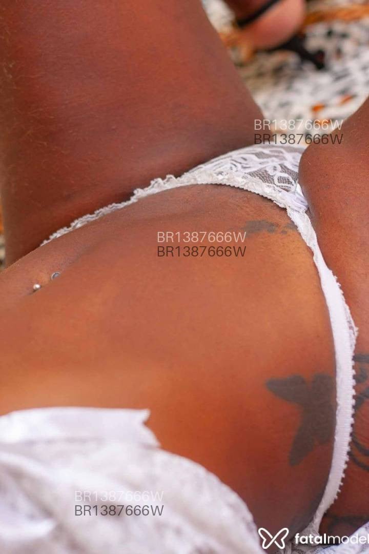Acompanhante travesti loira (o) de olhos castanhos em Volta Redonda - Kelly Maya