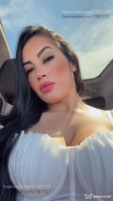 Acompanhante mulher morena (o) de olhos castanhos em São José dos Campos Acompanhante mulher morena (o) de olhos castanhos em São José dos Campos - Rafaella