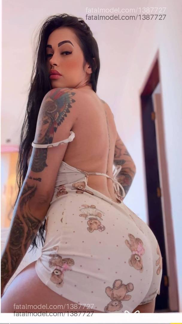 Acompanhante mulher morena (o) de olhos castanhos em São José dos Campos Acompanhante mulher morena (o) de olhos castanhos em São José dos Campos - Rafaella