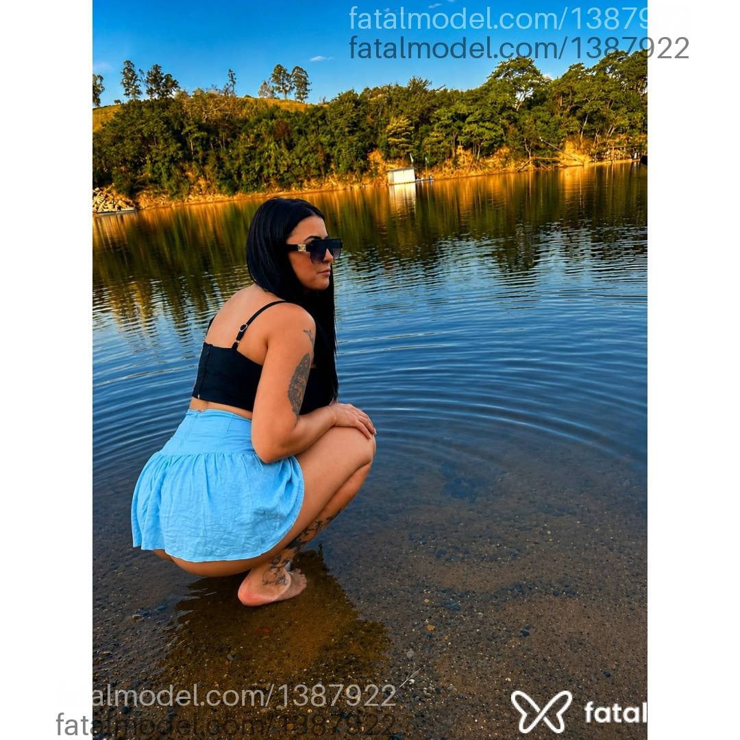 Acompanhante mulher morena (o) de olhos mel - Andressa