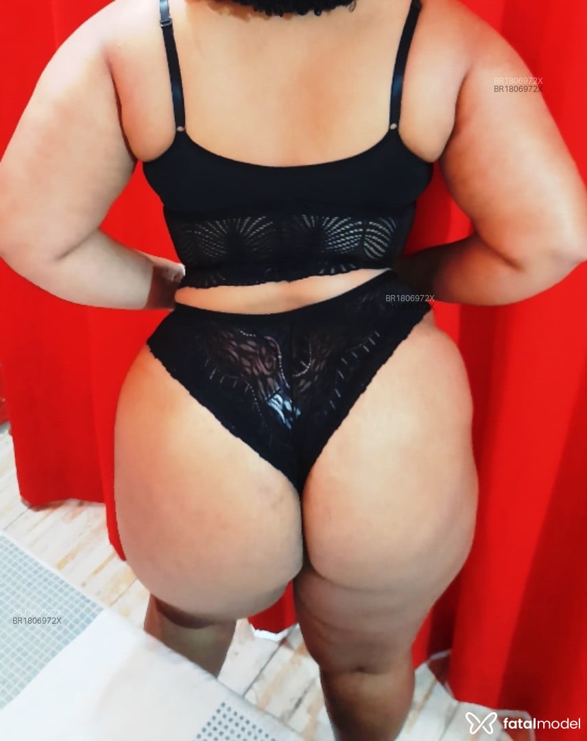 Acompanhante mulher com cabelo castanho de olhos castanhos em Belo Horizonte - Angel