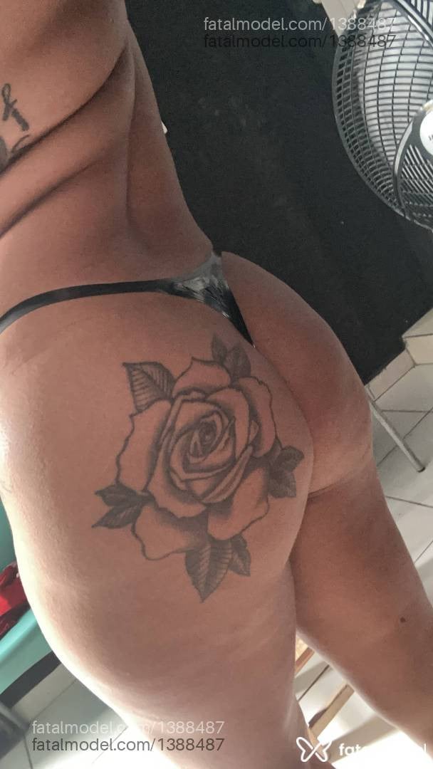 Acompanhante mulher com cabelo castanho de olhos castanhos em Guanambi - Luana