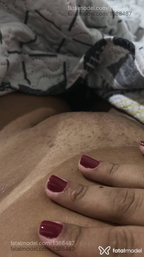 Acompanhante mulher com cabelo castanho de olhos castanhos em Guanambi - Luana