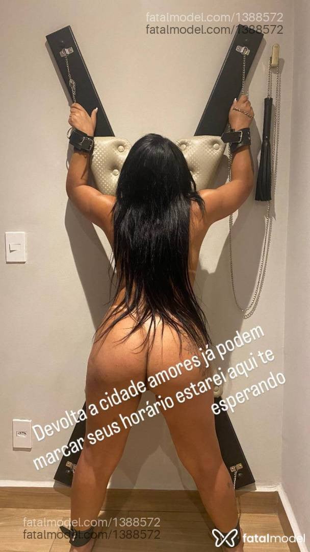 Acompanhante mulher com cabelo castanho de olhos castanhos em Saquarema - Lais freitas