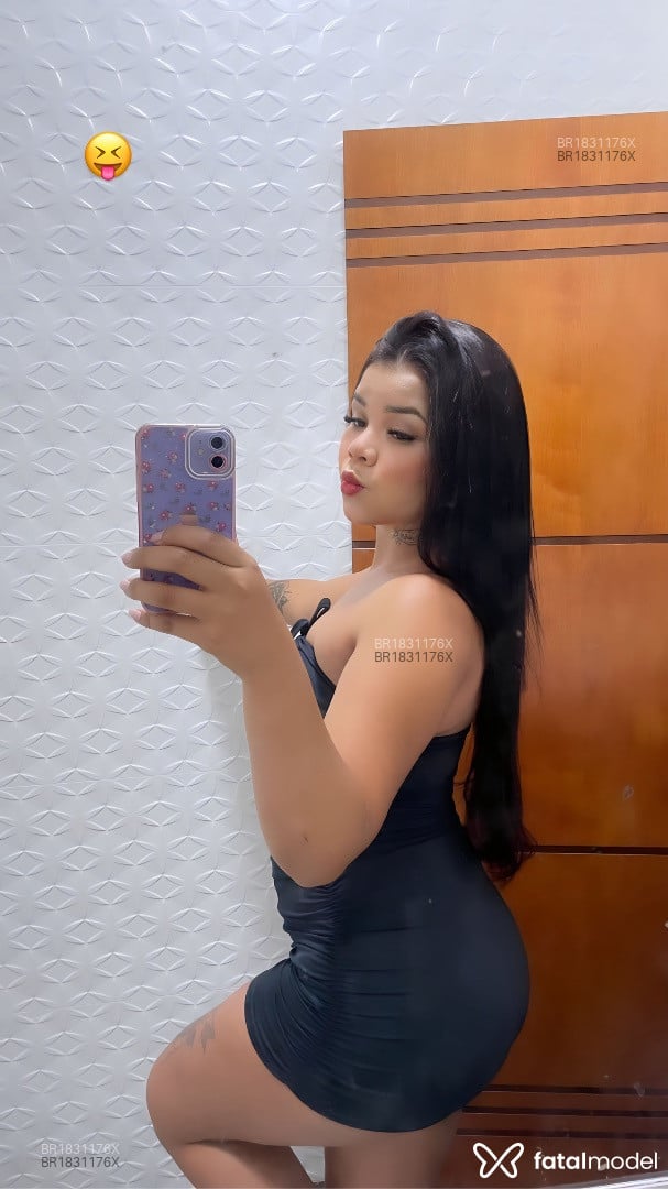 Acompanhante mulher morena (o) de olhos pretos em Guarujá - Mirela