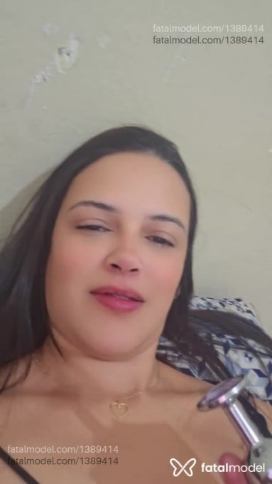 Acompanhante mulher com cabelo castanho de olhos castanhos em Pirapora - Beatriz
