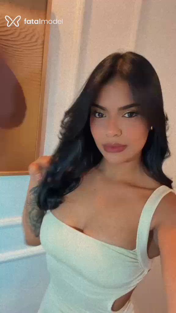 Acompanhante mulher morena (o) de olhos castanhos em Três Pontas - Lorena Sanches
