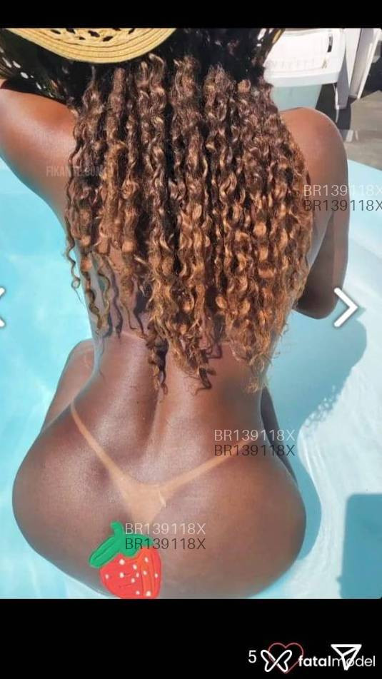 Acompanhante mulher morena (o) de olhos pretos em Tangará da Serra - Pérola Negra