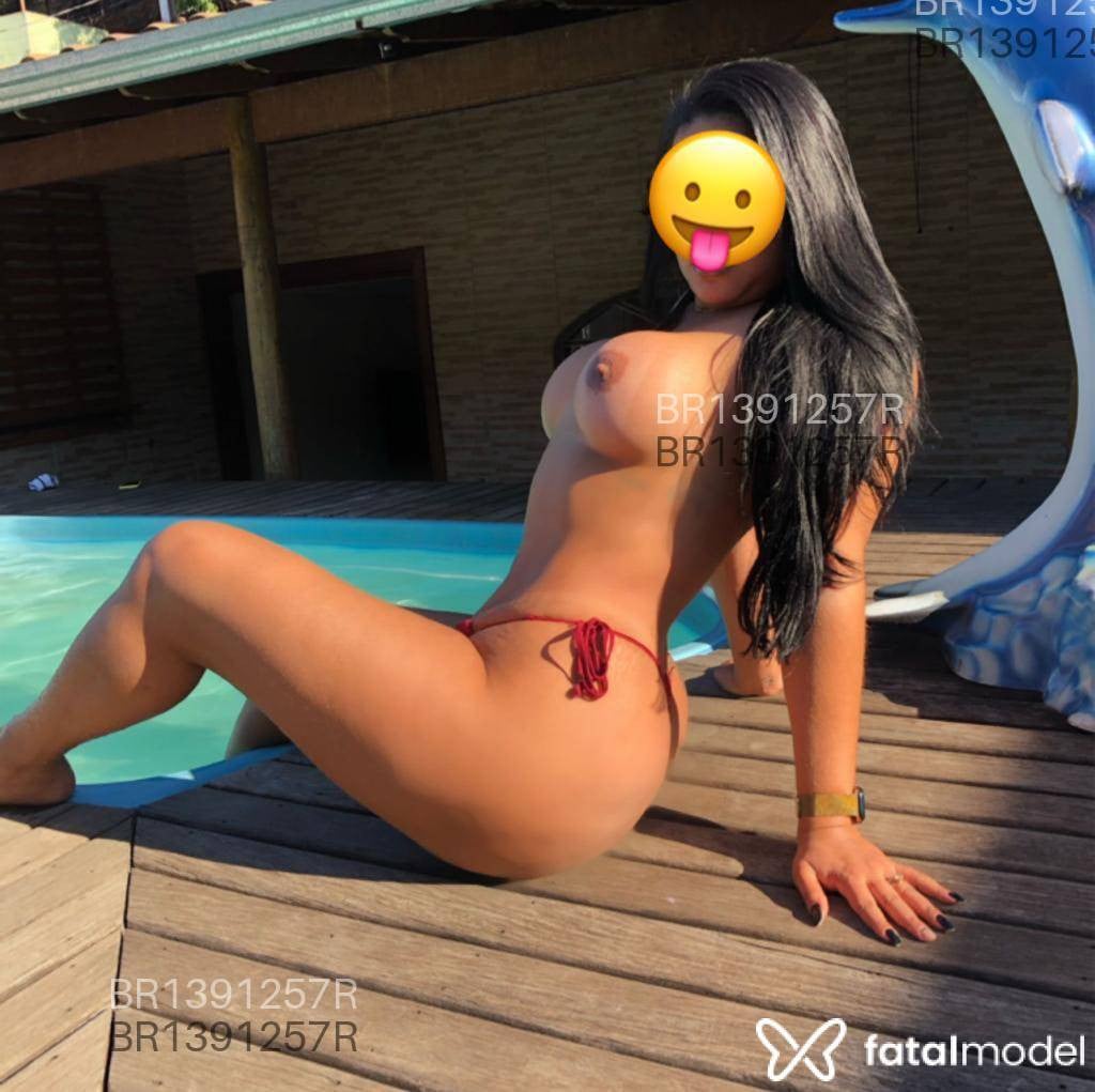 Acompanhante mulher morena (o) de olhos castanhos em Vitória da Conquista Acompanhante mulher morena (o) de olhos castanhos em Vitória da Conquista - Anitta