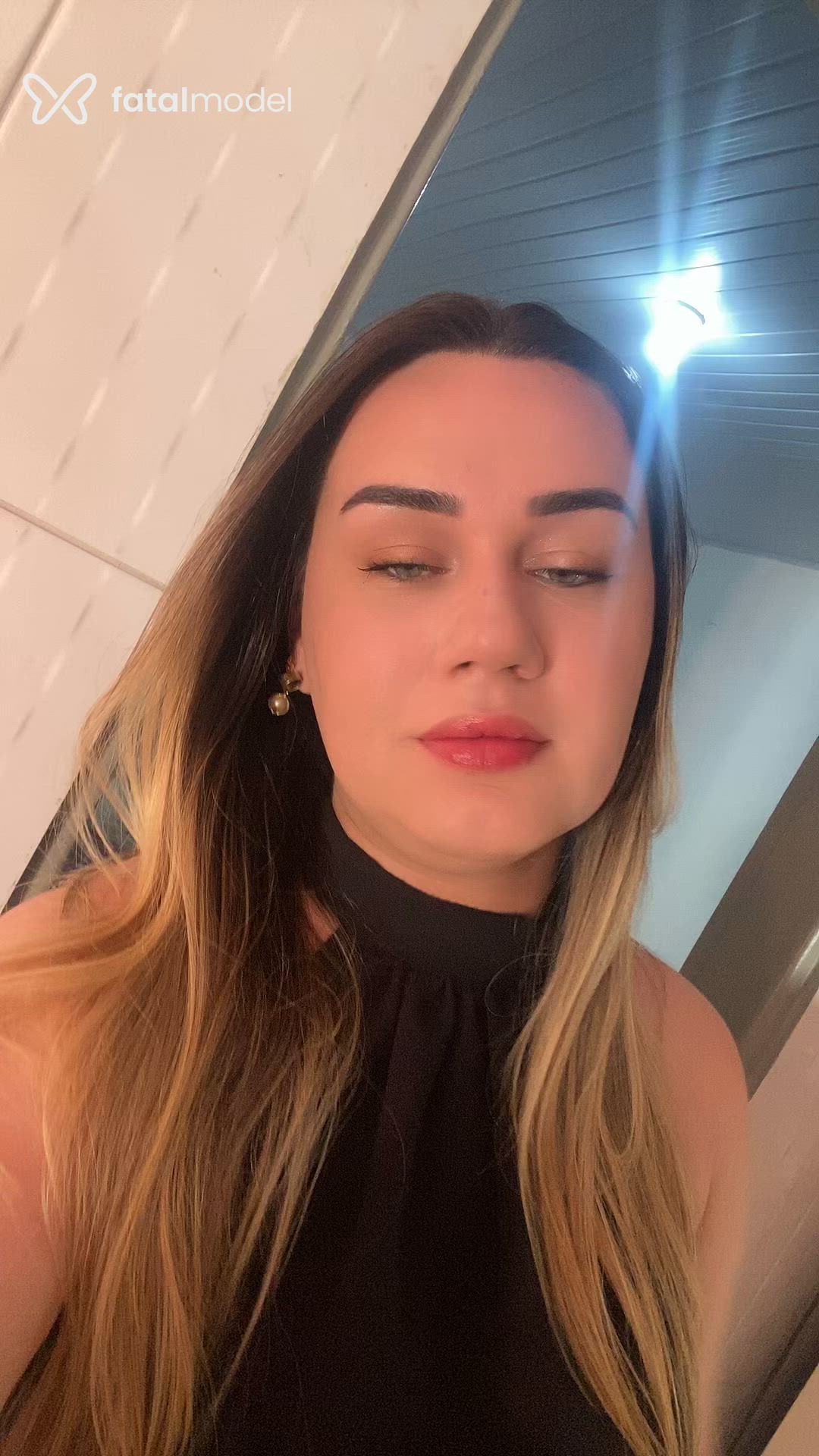 Acompanhante mulher trans loira (o) de olhos verdes - Samy Shimada Acompanhante mulher trans loira (o) de olhos verdes - Samy Shimada