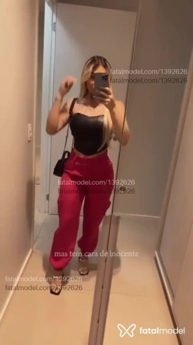 Acompanhante mulher loira (o) de olhos azuis em São Paulo - Izabella prado