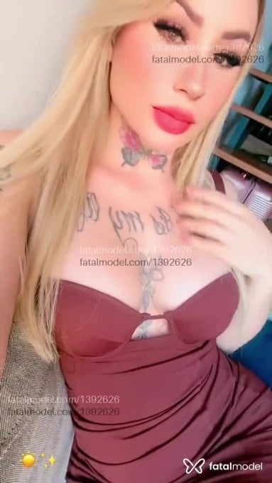 Acompanhante mulher loira (o) de olhos azuis em São Paulo - Izabella prado