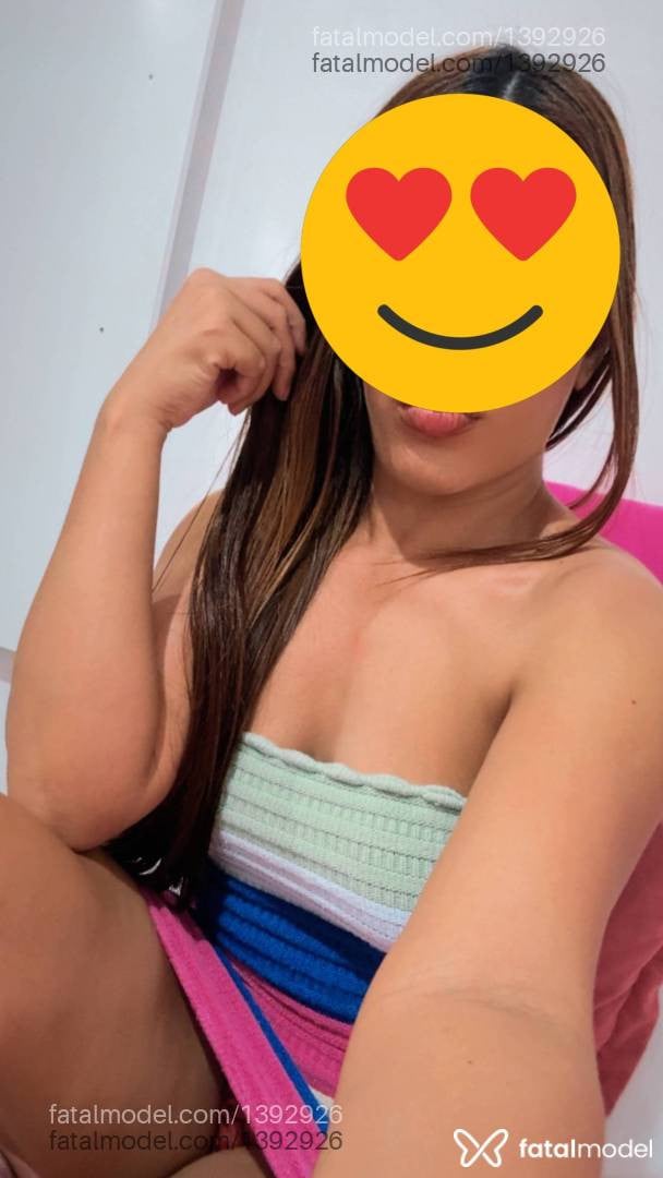 Acompanhante mulher morena (o) de olhos castanhos - Melissa
