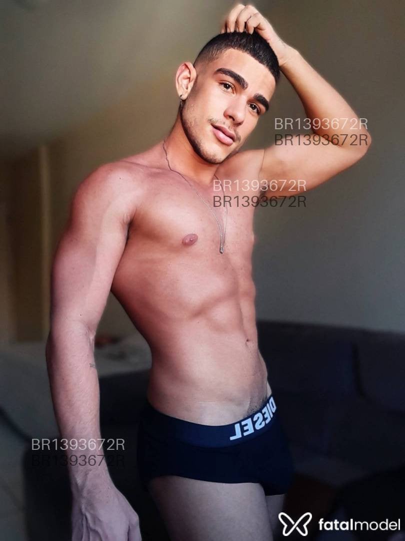Acompanhante homem morena (o) de olhos castanhos em Goiânia - Bruno Alencar