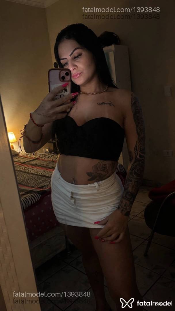 Acompanhante mulher morena (o) de olhos verdes - Lara Bittench