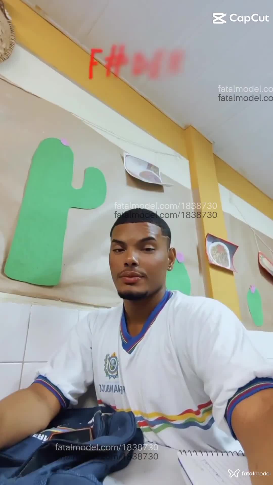 Acompanhante homem morena (o) de olhos pretos - Will silva Acompanhante homem morena (o) de olhos pretos - Will silva