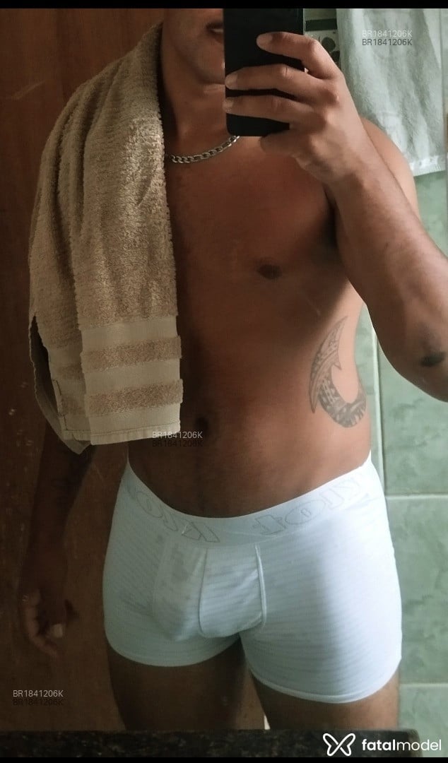 Acompanhante homem com cabelo castanho de olhos castanhos em Sete Lagoas - Sinss