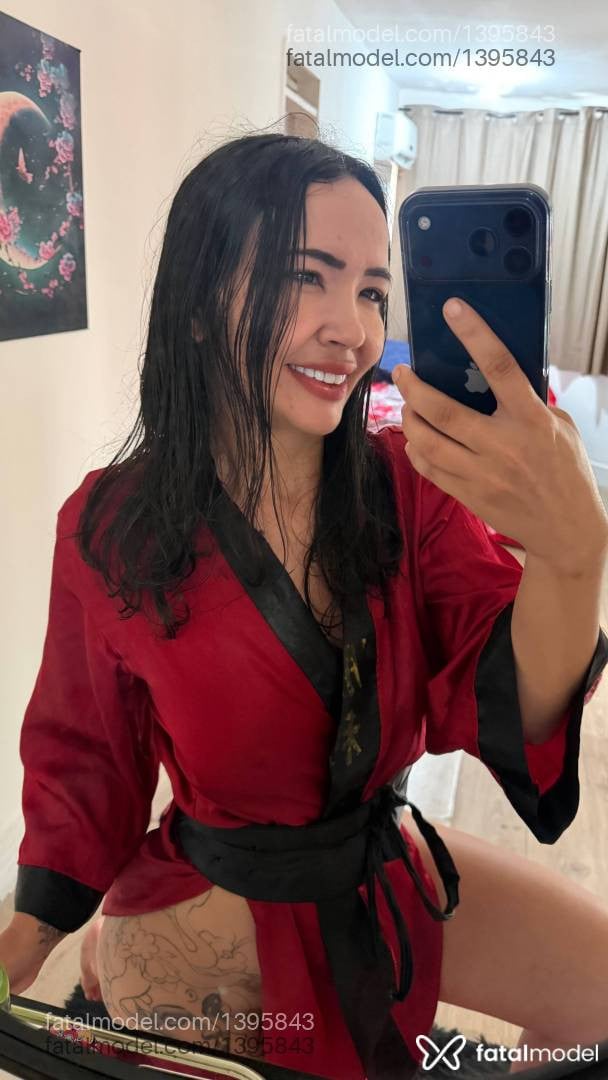 Acompanhante mulher morena (o) de olhos castanhos em Fortaleza Acompanhante mulher morena (o) de olhos castanhos em Fortaleza - Suyane Morais