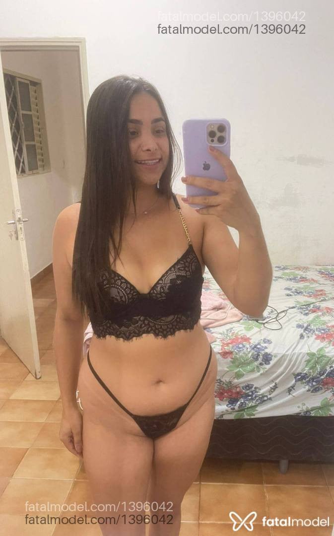 Acompanhante mulher com cabelo castanho de olhos castanhos em Livramento de Nossa Senhora - Luna