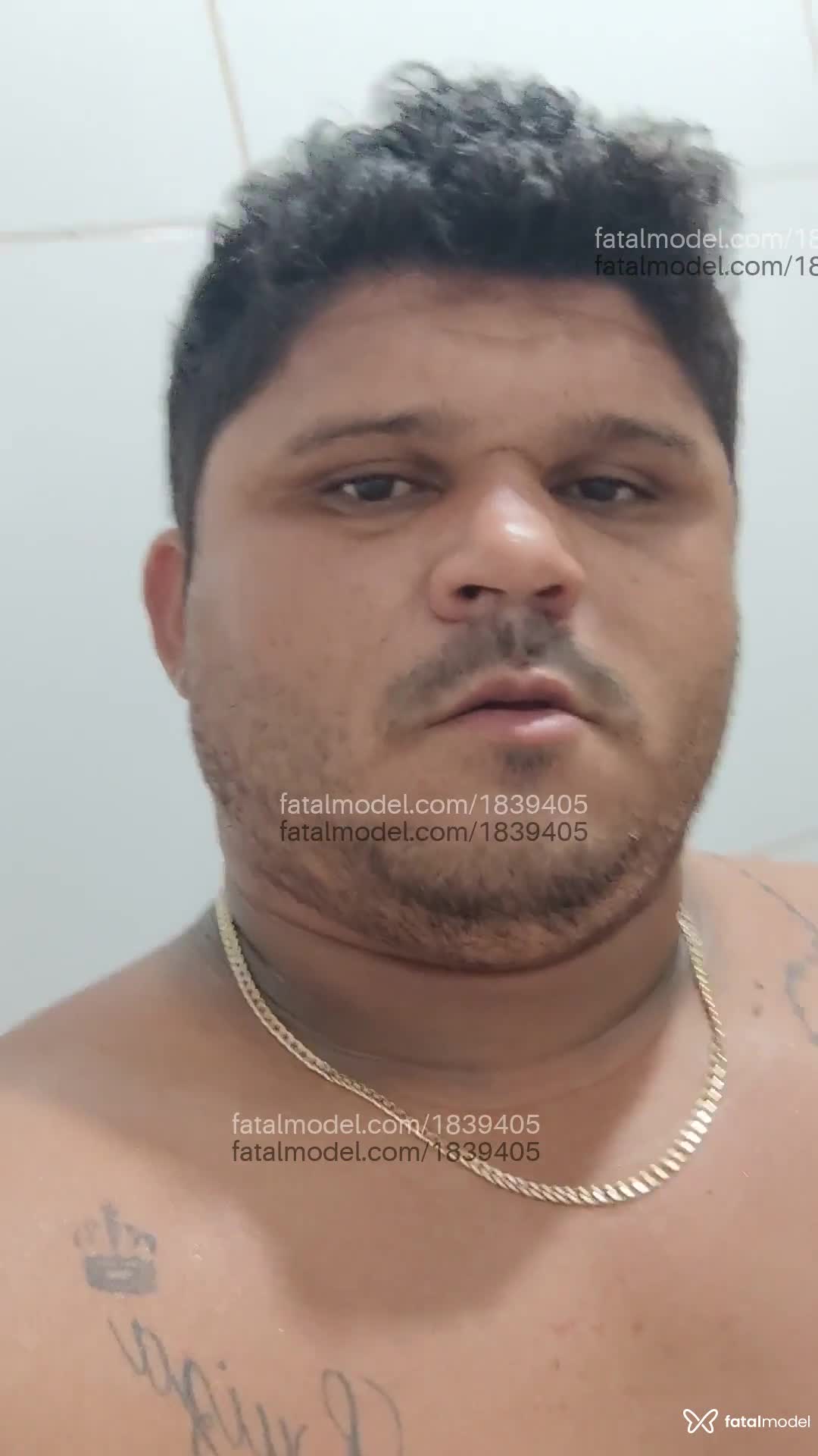 Acompanhante homem morena (o) de olhos pretos em Porto Belo Acompanhante homem morena (o) de olhos pretos em Porto Belo - Bbzinho