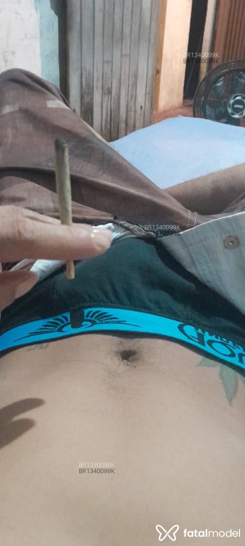 Acompanhante homem morena (o) de olhos pretos em Vitória Acompanhante homem morena (o) de olhos pretos em Vitória - Kassio silva