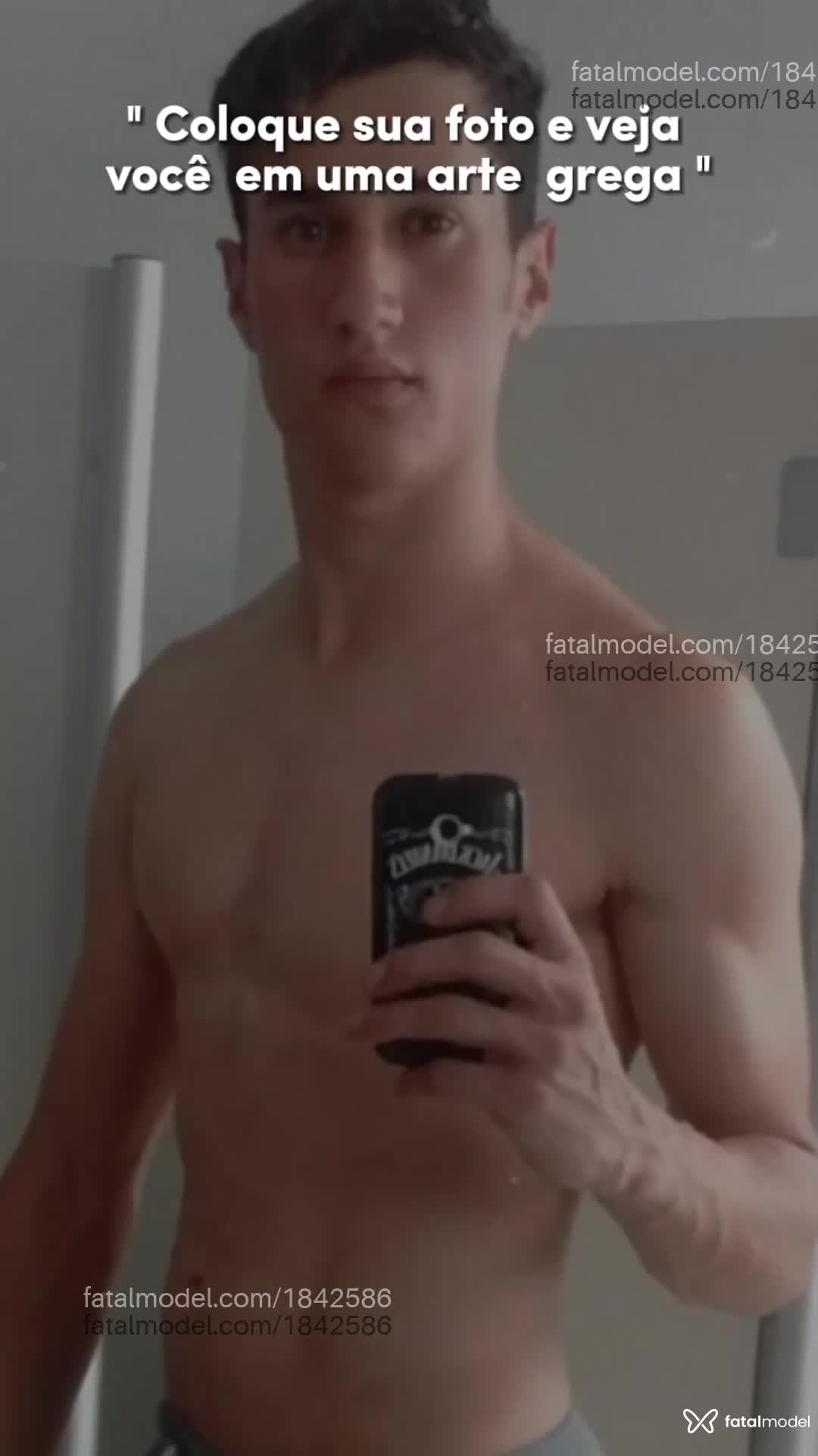 Acompanhante homem com cabelo castanho de olhos castanhos em São Paulo Acompanhante homem com cabelo castanho de olhos castanhos em São Paulo - Alemão