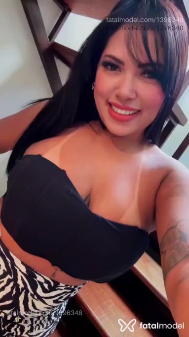 Acompanhante mulher morena (o) de olhos castanhos em Curitiba Acompanhante mulher morena (o) de olhos castanhos em Curitiba - Paola novais