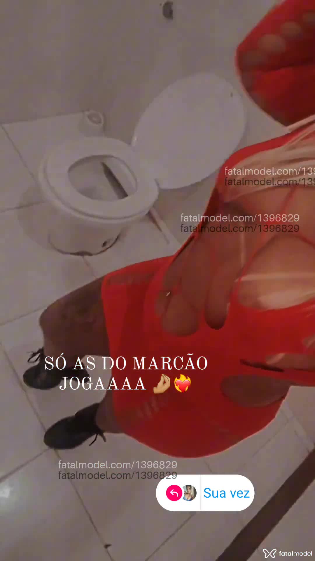 Acompanhante mulher loira (o) de olhos castanhos em Araruama Acompanhante mulher loira (o) de olhos castanhos em Araruama - Mel Santos