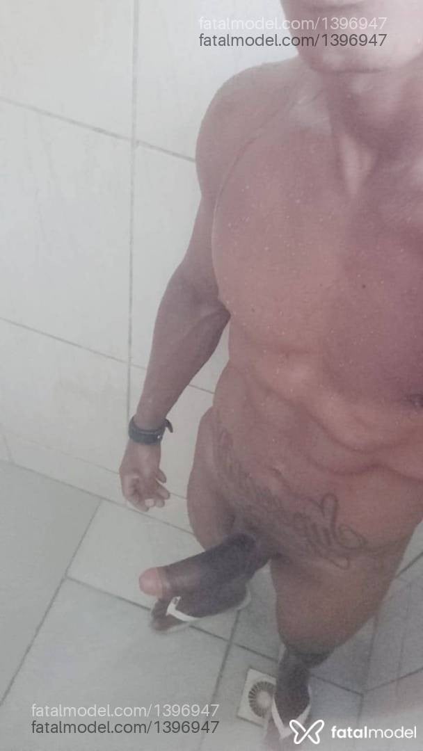 Acompanhante homem morena (o) de olhos pretos em Criciúma Acompanhante homem morena (o) de olhos pretos em Criciúma - Felipe