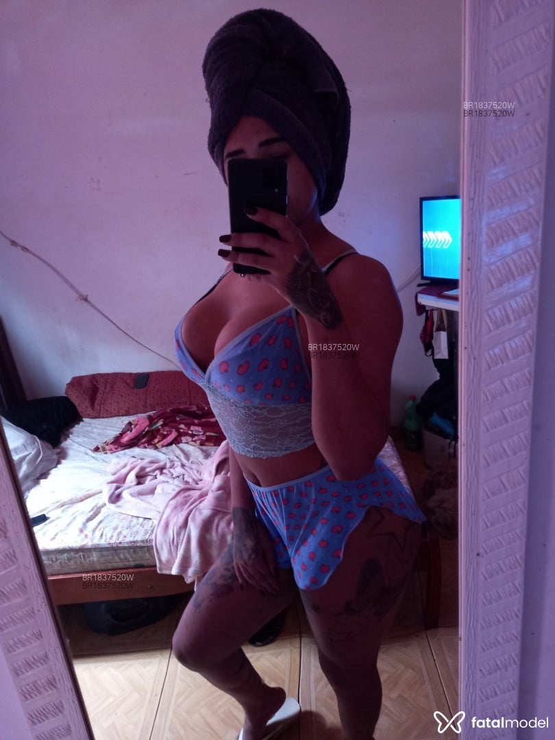 Acompanhante mulher trans morena (o) de olhos castanhos em Cotia Acompanhante mulher trans morena (o) de olhos castanhos em Cotia - Nick freitas
