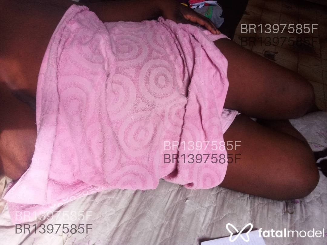 Acompanhante mulher morena (o) de olhos castanhos em Aparecida Acompanhante mulher morena (o) de olhos castanhos em Aparecida - Nathiely