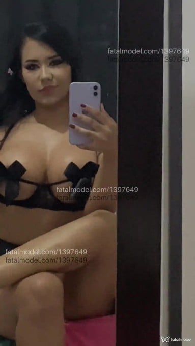 Acompanhante mulher morena (o) de olhos pretos em Varginha - Melina