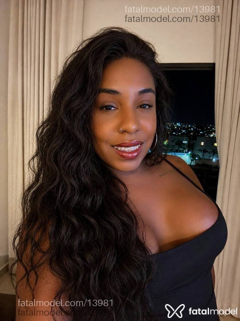 Acompanhante mulher trans morena (o) de olhos castanhos em Ribeirão Preto - Gabriella Amarante