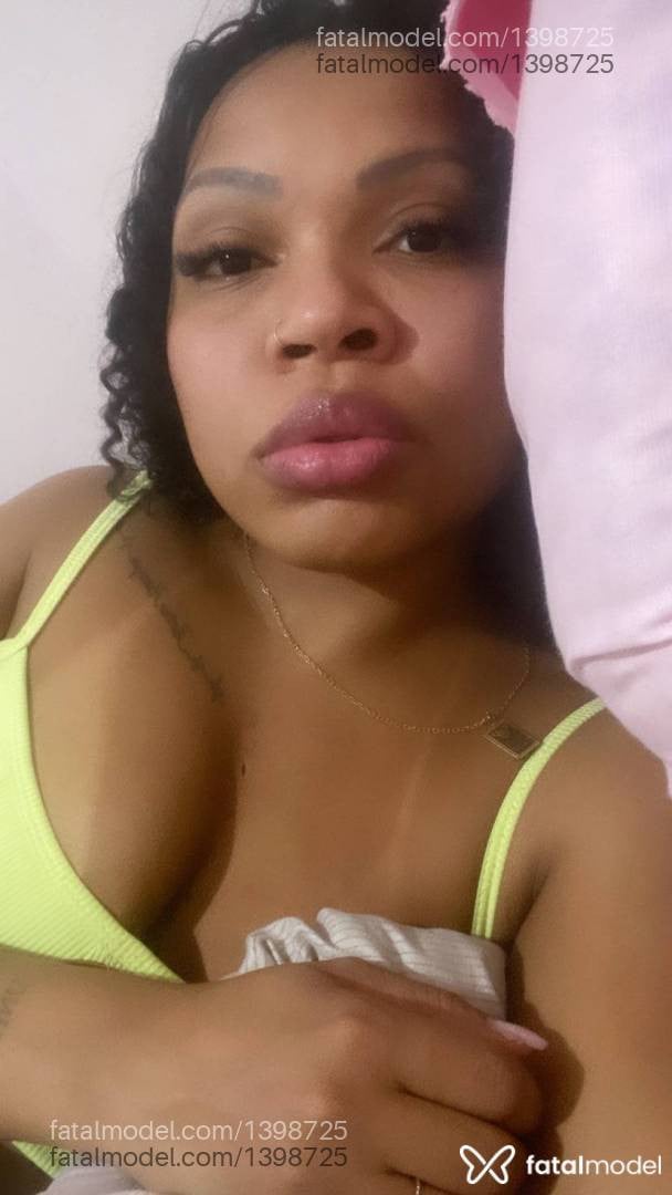 Acompanhante mulher morena (o) de olhos pretos em Concórdia - Valentina Torres