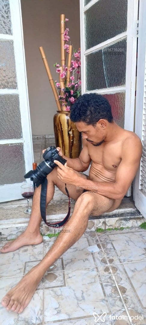 Acompanhante homem morena (o) de olhos castanhos em São Paulo Acompanhante homem morena (o) de olhos castanhos em São Paulo - Anthony