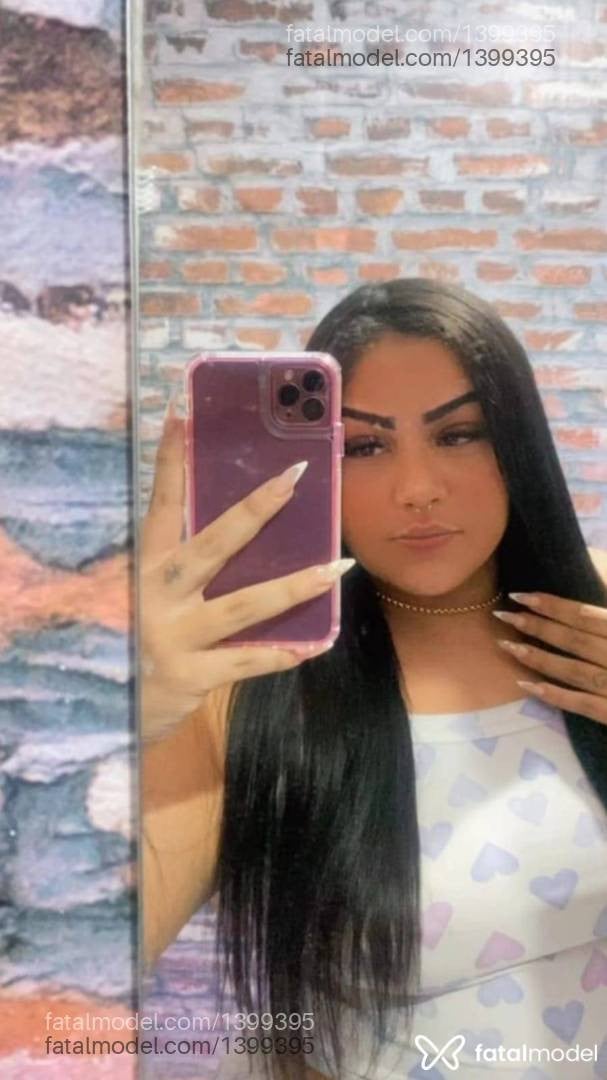 Acompanhante mulher morena (o) de olhos mel - Mirella Sampaio