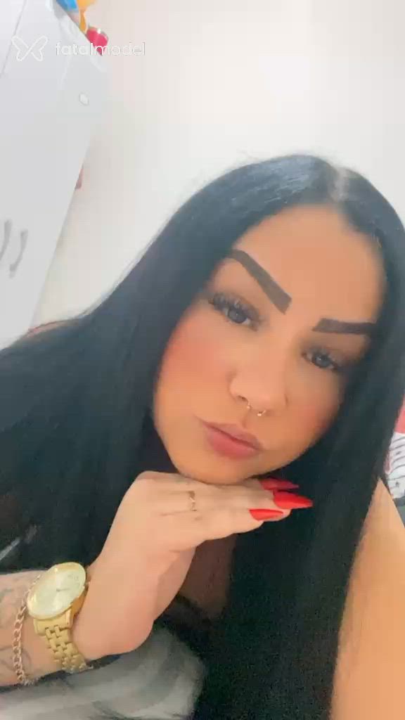 Acompanhante mulher morena (o) de olhos mel - Mirella Sampaio